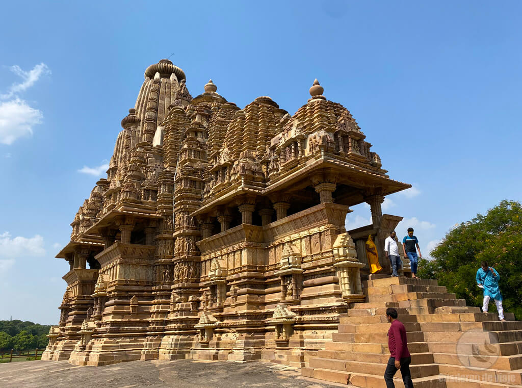Templo Vishvanath del Grupo Oeste, uno de los más importantes Templo Vishvanath del Grupo Oeste, uno de los más importantes