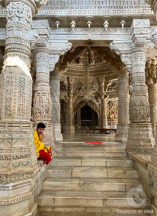 El precioso templo jainista de Ranakpur El precioso templo jainista de Ranakpur