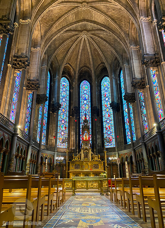 Interior de la Catedral de Lille Interior de la Catedral de Lille