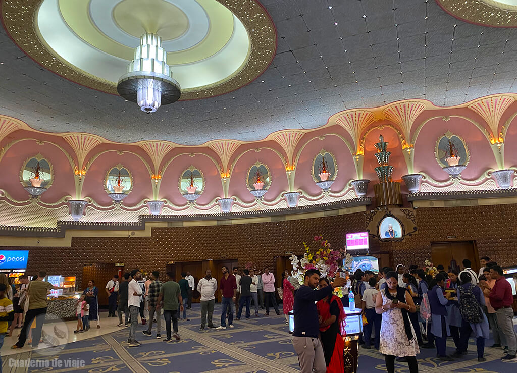 Vestibulo del Raj Mandir Cinema Vestibulo del Raj Mandir Cinema