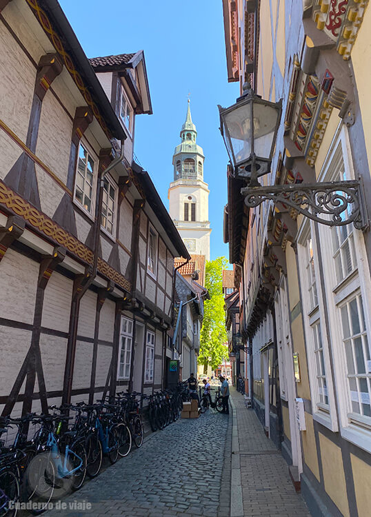 Kalandgasse, uno de las callejones más bonitos de Celle Kalandgasse, uno de las callejones más bonitos de Celle