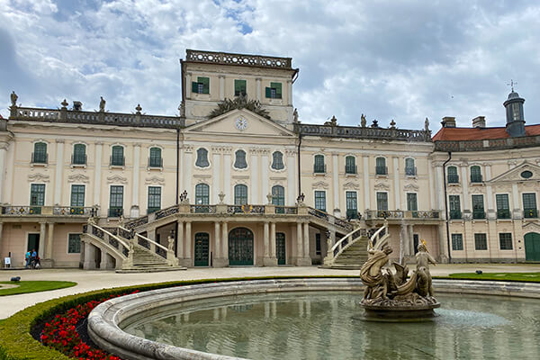Castillo de Esterházy Castillo de Esterházy