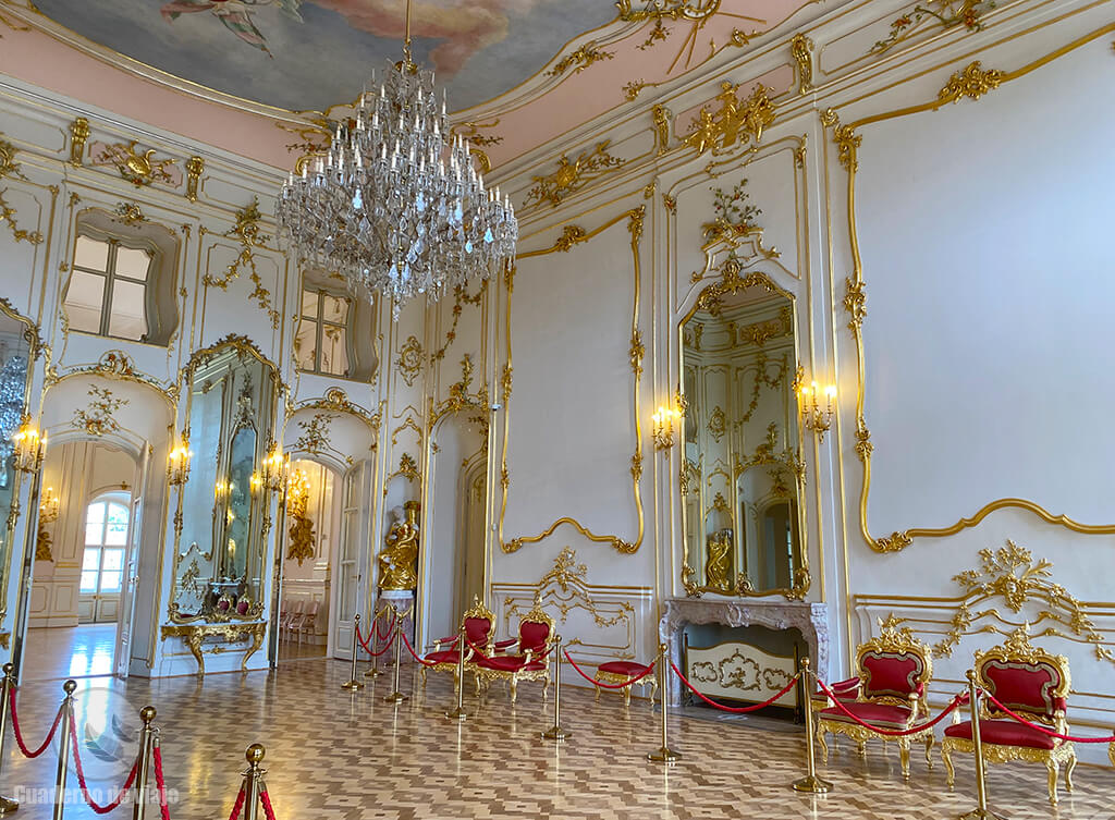 El Salón de Apolo es el más majestuoso del castillo El Salón de Apolo es el más majestuoso del castillo
