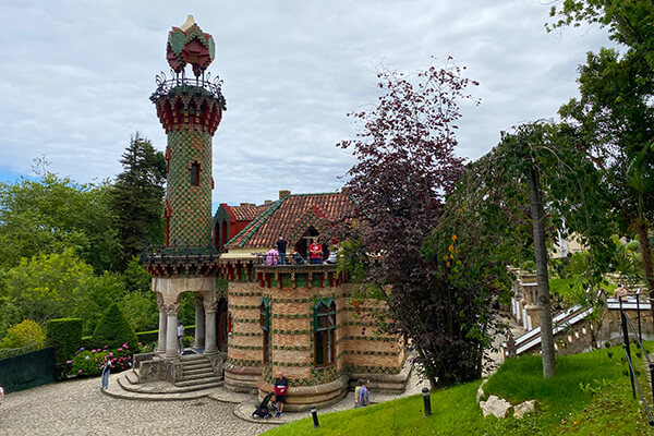 Comillas modernista Comillas modernista