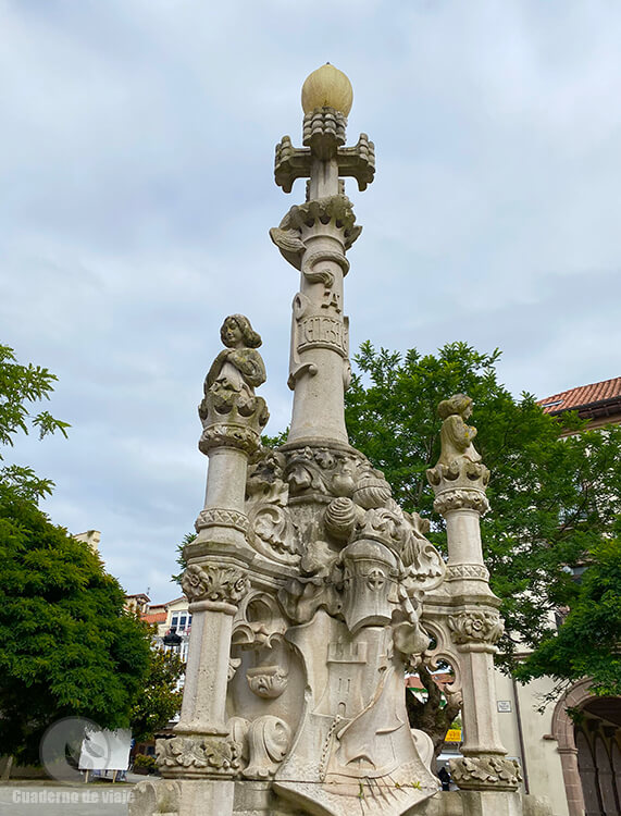 Parte alta de la Fuente de los Tres Caños Parte alta de la Fuente de los Tres Caños