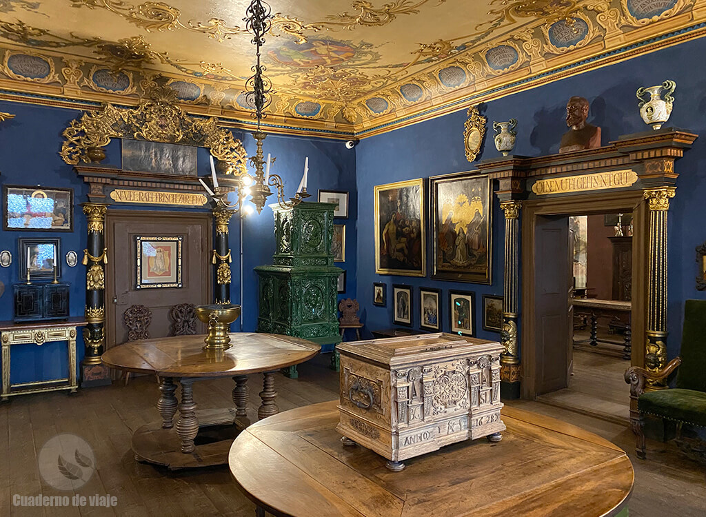 Salón de la Casa Storno (Storno Ház) Salón de la Casa Storno (Storno Ház)