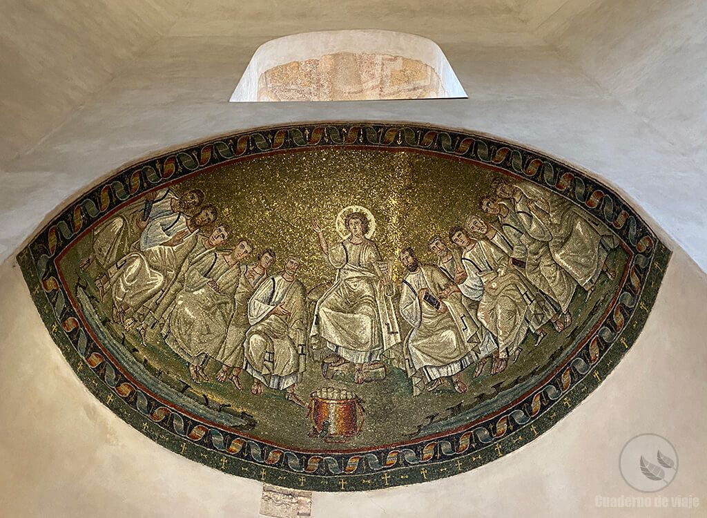 Mosaico de 'Cristo filósofo entre los discípulos' del siglo IV Mosaico de 'Cristo filósofo entre los discípulos' del siglo IV
