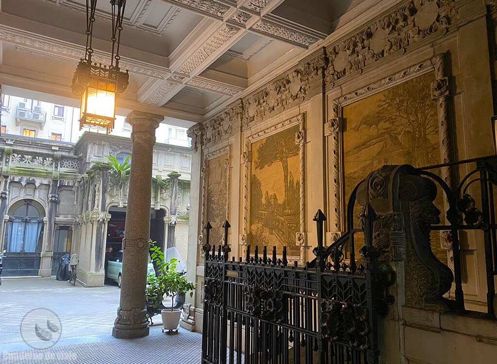 Vestibulo de la Casa Morganti (1912-1913) Vestibulo de la Casa Morganti (1912-1913)
