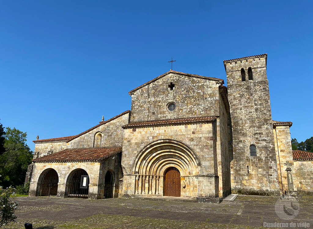 Colegiata de Santa Cruz de Castañeda Colegiata de Santa Cruz de Castañeda