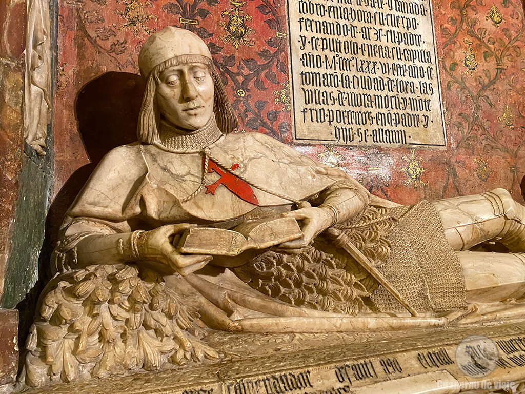 Sepulcro de Martín Vázquez de Arce, el Doncel de Sigüenza de estilo gótico tardío Sepulcro de Martín Vázquez de Arce, el Doncel de Sigüenza de estilo gótico tardío