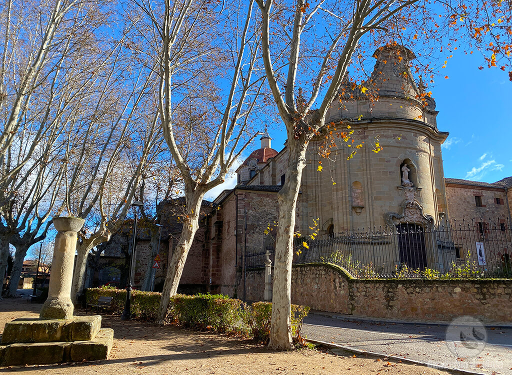 Convento de Ursulinas en el barrio de San Roque Convento de Ursulinas en el barrio de San Roque