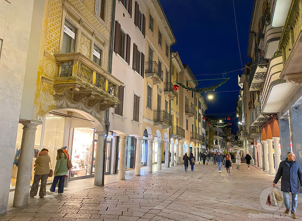 Corso Matteotti, la gran calle comercial de Varese Corso Matteotti, la gran calle comercial de Varese