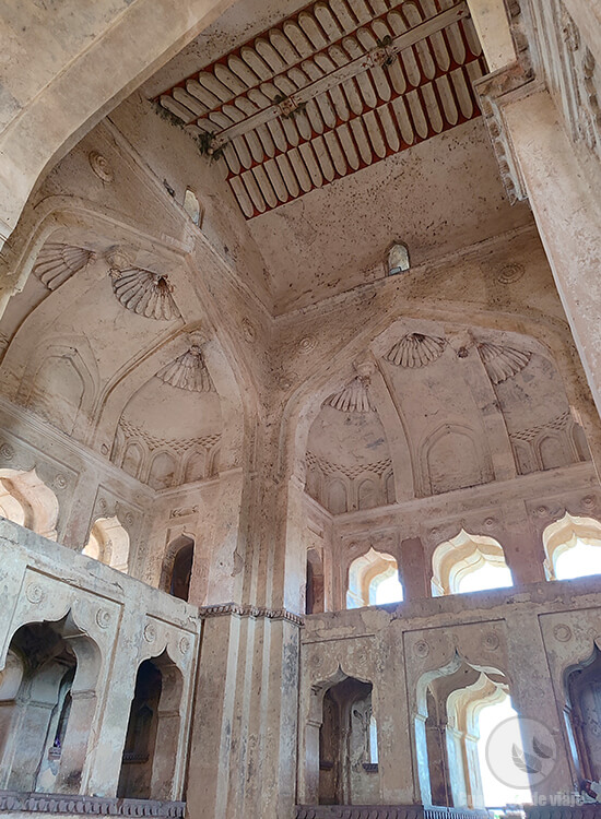 Templo hinduista de Chaturburj (Orchha) Templo hinduista de Chaturburj (Orchha)