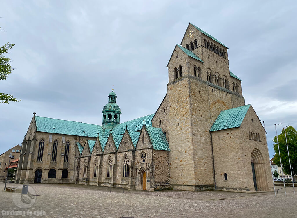 Catedral de Santa María (Dom Mariä Himmelfahrt) Catedral de Santa María (Dom Mariä Himmelfahrt)