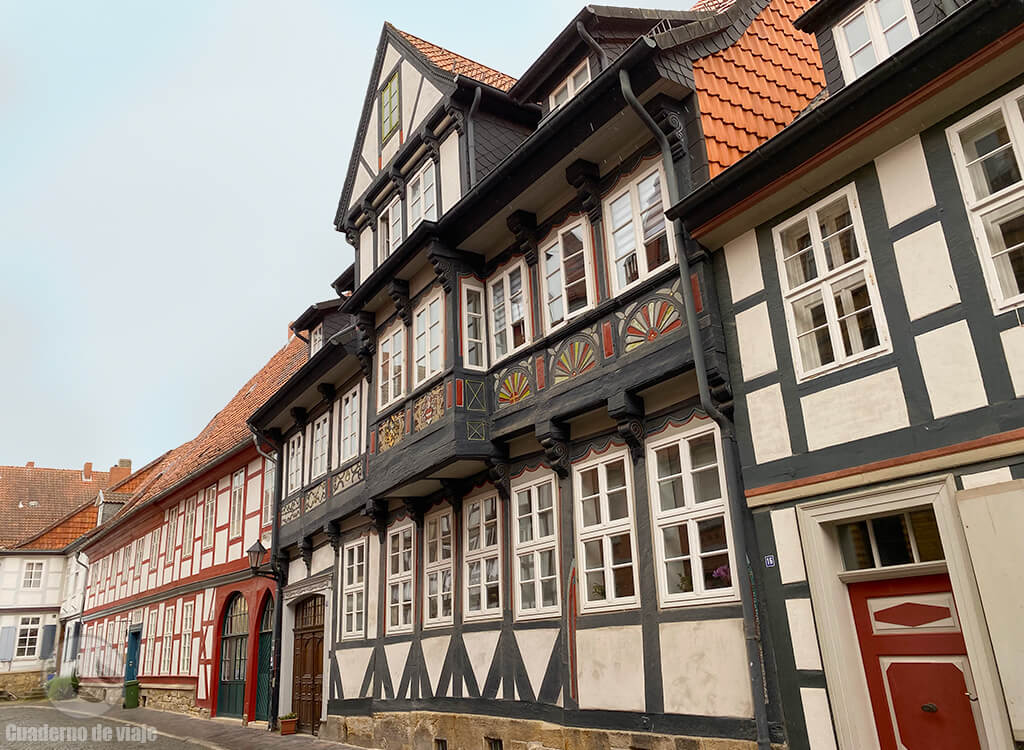 Casas de entramado de madera (fachwerks) en Hinterer Brühl una de las calles más bonitas Casas de entramado de madera (fachwerks) en Hinterer Brühl una de las calles más bonitas