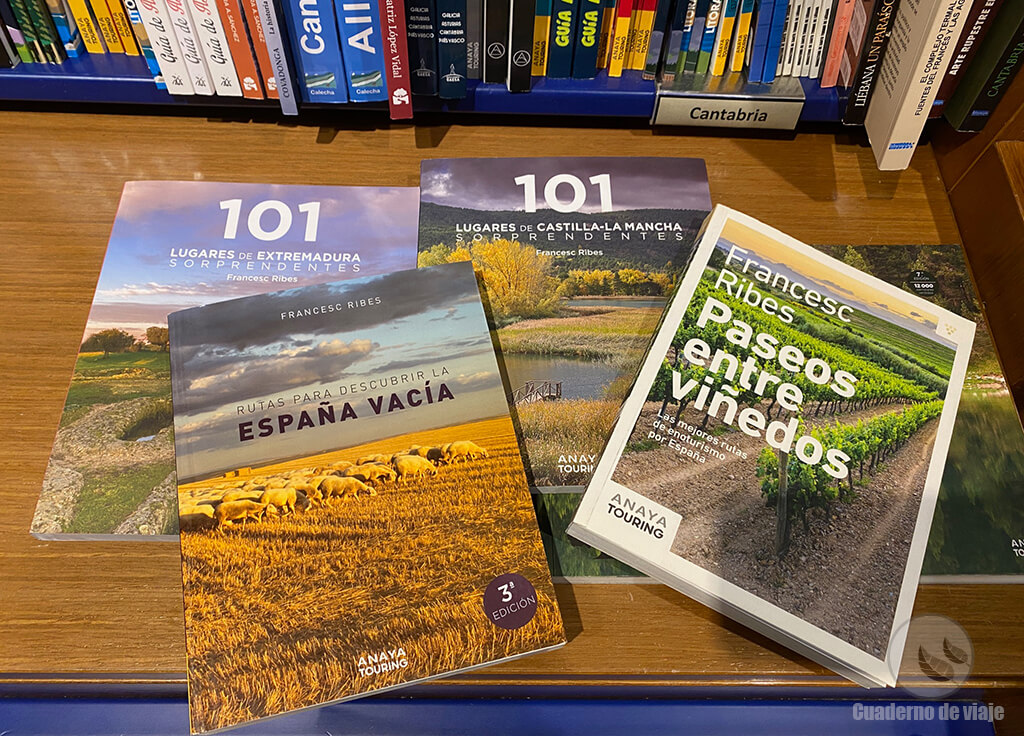 Algunos de los últimos títulos publicados por Francesc Ribes en Anaya Algunos de los últimos títulos publicados por Francesc Ribes en Anaya