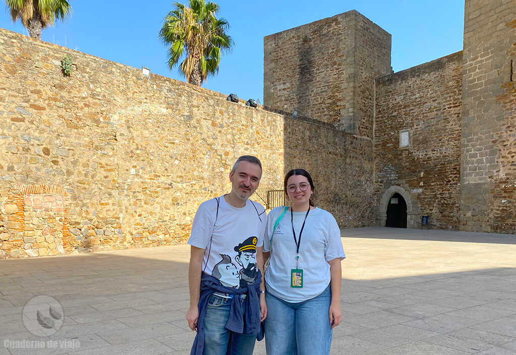 Con Ana Rosa, guía oficial de AR Tour Olivenza Con Ana Rosa, guía oficial de AR Tour Olivenza