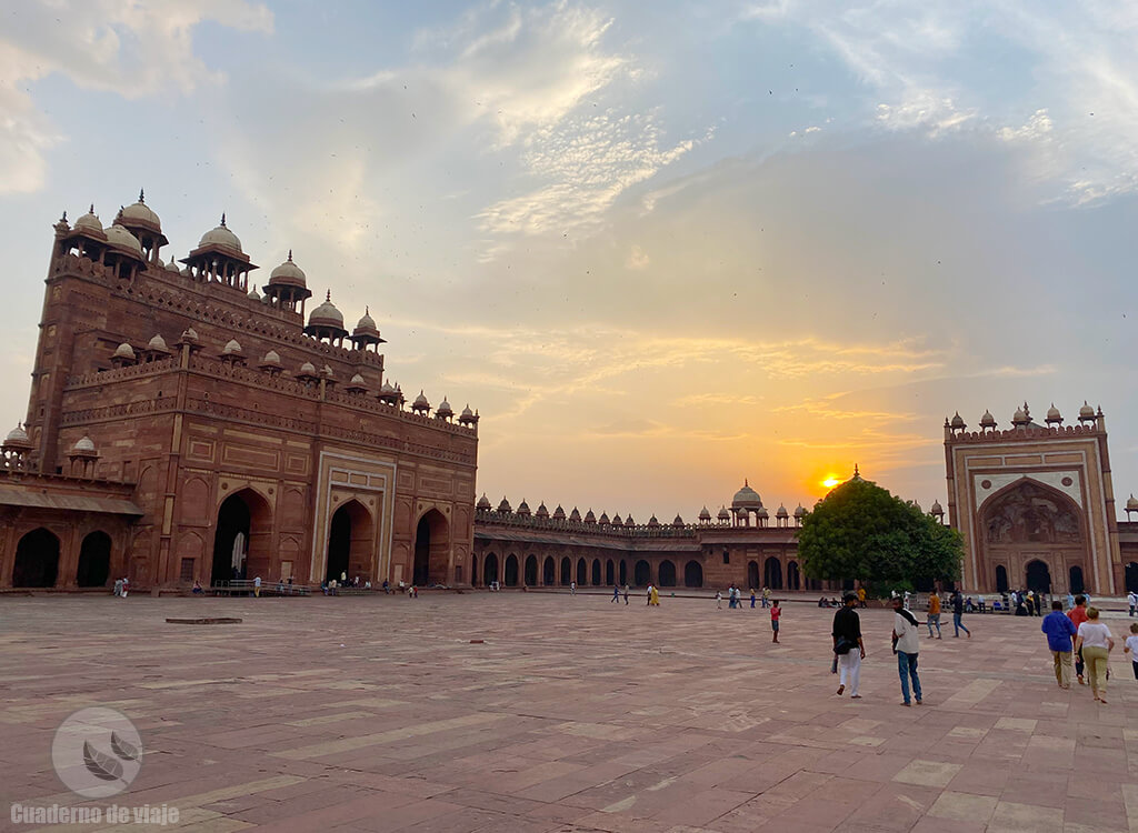 Parte trasera de Buland Darwaza., Fatehpur Sikri Parte trasera de Buland Darwaza., Fatehpur Sikri