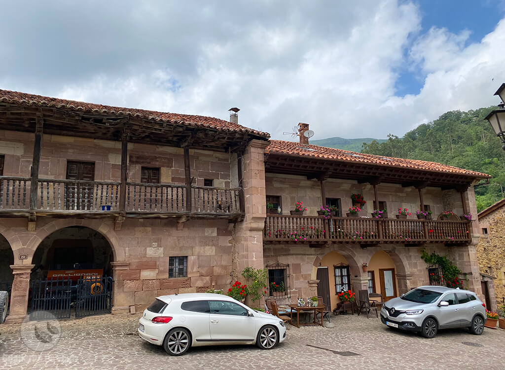 Solo en coche se puede llegar a los pueblos más recónditos de Cantabria Solo en coche se puede llegar a los pueblos más recónditos de Cantabria