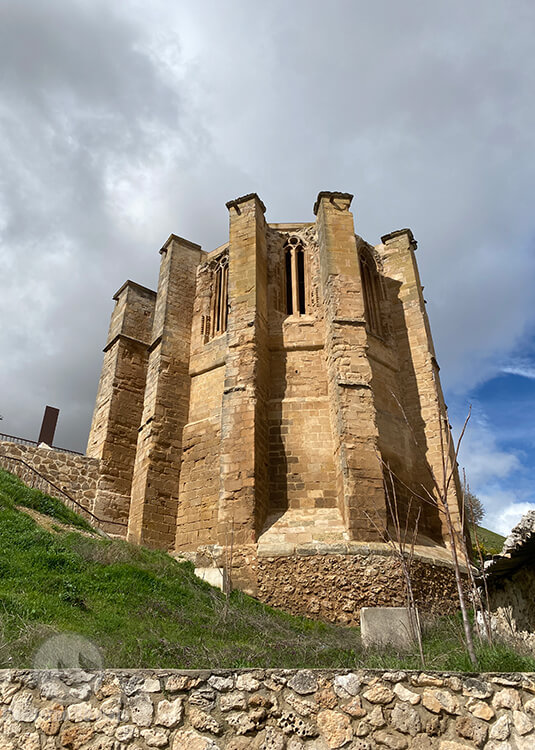 Ábside de Santa María de Atienza Ábside de Santa María de Atienza