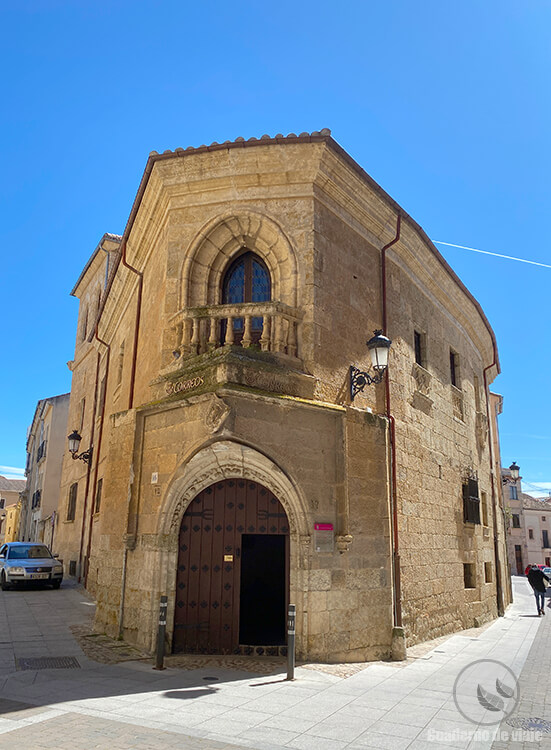 Casa de los Vázquez, siglo XVI Casa de los Vázquez, siglo XVI