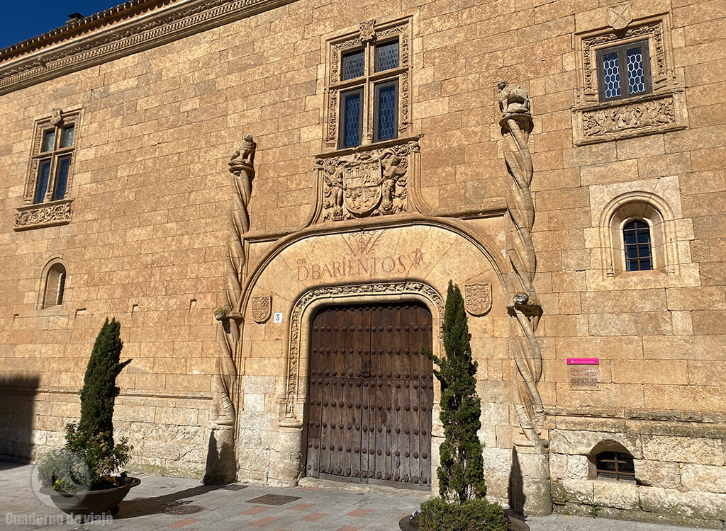 Palacio de los Castro o de los Montarco Palacio de los Castro o de los Montarco