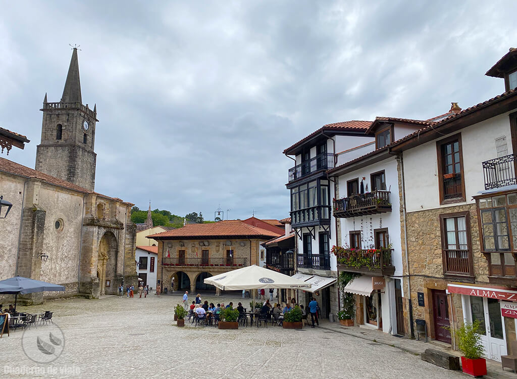 Plaza de la Constitución de Comillas Plaza de la Constitución de Comillas