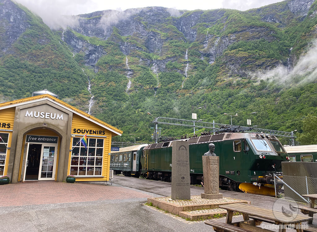 Estación de Flåm y Museo del Ferrocarril Estación de Flåm y Museo del Ferrocarril
