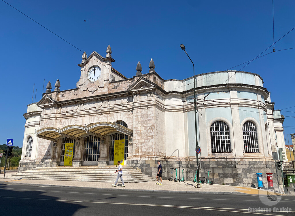 La antigua estación de tren de Coimbra A ya no está en funcionamiento La antigua estación de tren de Coimbra A ya no está en funcionamiento