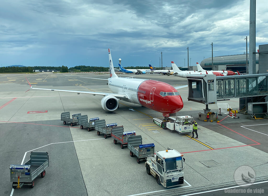 Aeropuerto de Oslo-Gardermoen Aeropuerto de Oslo-Gardermoen